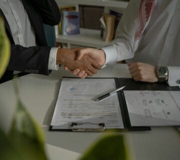 Shareholder agreement documents for Canadian businesses